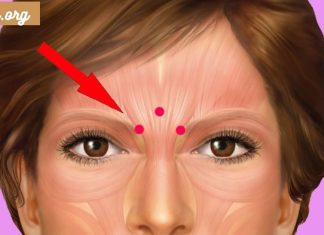 აწიეთ წარბები და მოიშორეთ ნაოჭები შუბლზე.