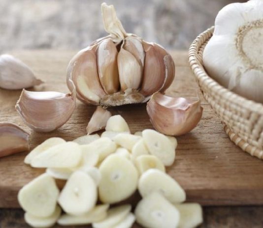 დღეში რამდენი ნიორი უნდა მიირთვათ არტერიული წნევის დასარეგულირებლად?!