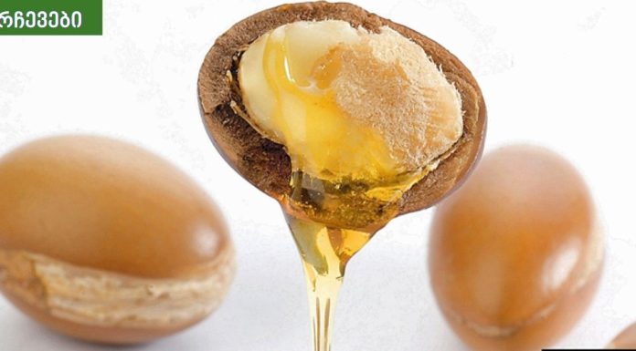 საუკეთესო საშუალება, რომელიც ანელებს კანის დაბერებას.არგანის ზეთი.