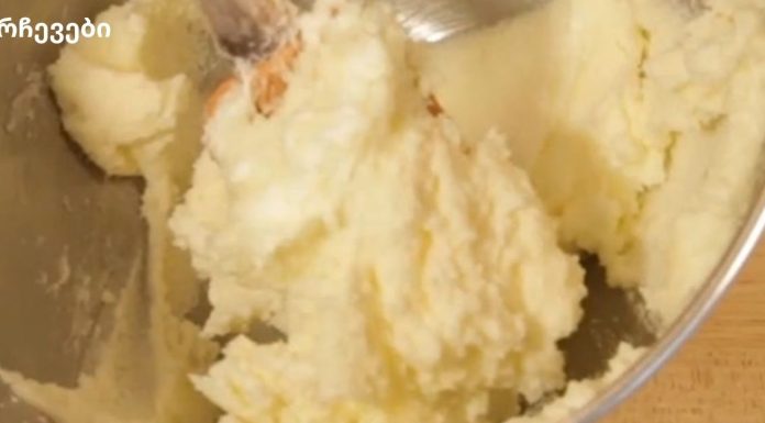 გახეხეთ ბანანი და დაამატეთ ეს 2 ინგრედიენტი! აღარასოდეს დაგახველებთ