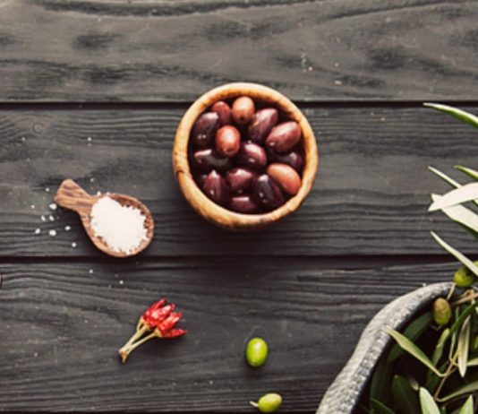 4 სანელებელი, რომლებიც დამანგრეველი ანთების საწინააღმდეგო დარტყმას იძლევა