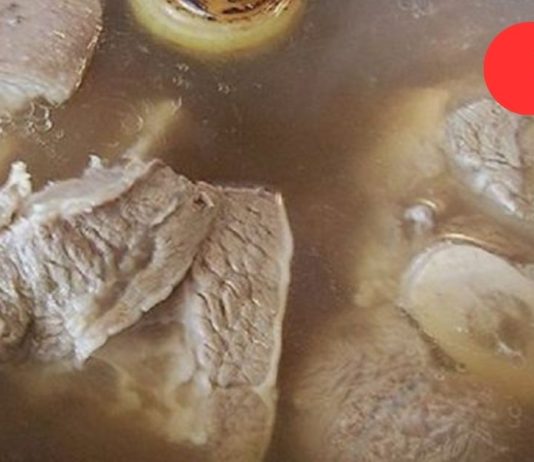 ეს ბულიონი ძვლებისთვის და საჭმლის მონელებისთვის უკონკურენტოა.ჩვეულებრივ სუპს მახსენებს!