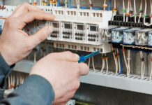 ელექტრიკი გამოძახებით თბილისში 10 ლარიდან: როგორ ავირჩიოთ საუკეთესო მომსახურება