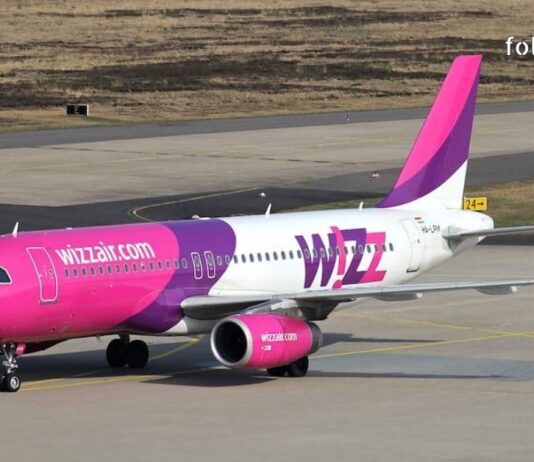 Wizz Air Georgia: გზამკვლევი – ჭკვიანური მოგზაურობა ქუთაისიდან Wizz Air Plane on Runway Tarmac